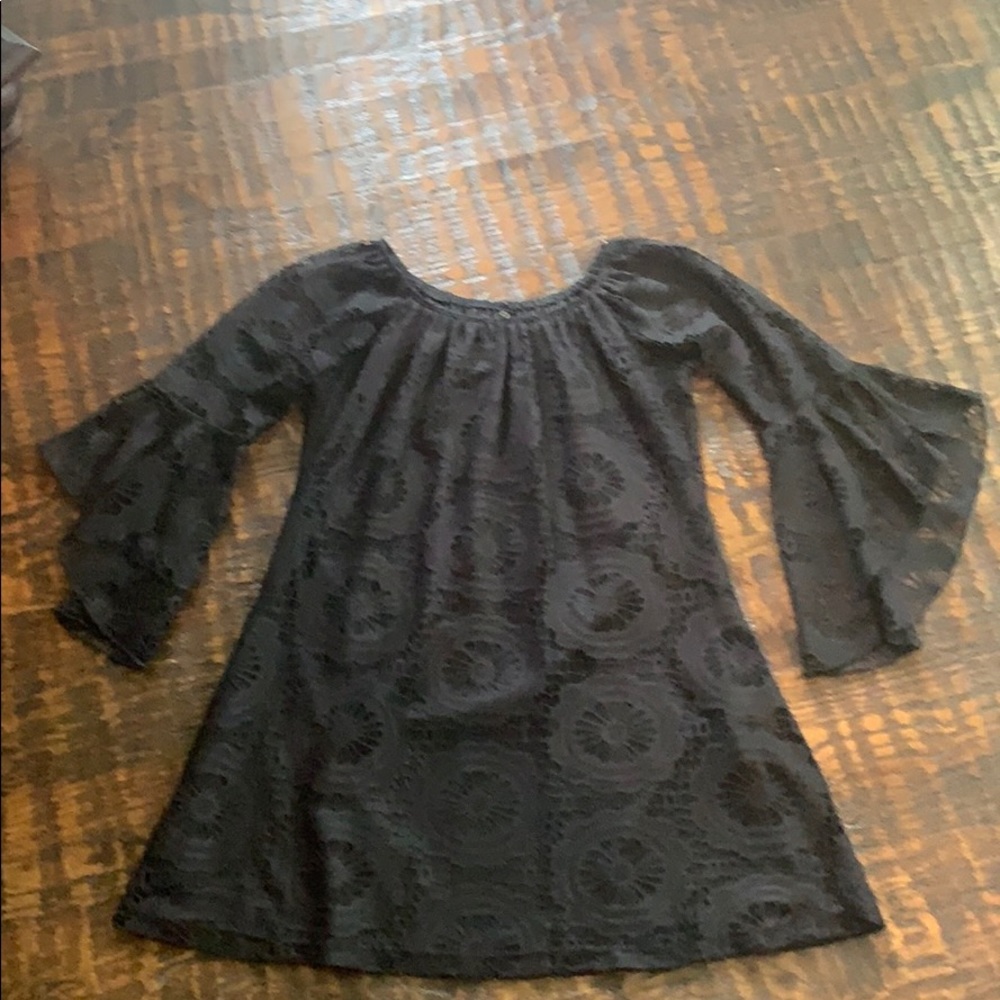 Boho flared sleeve mini dress!